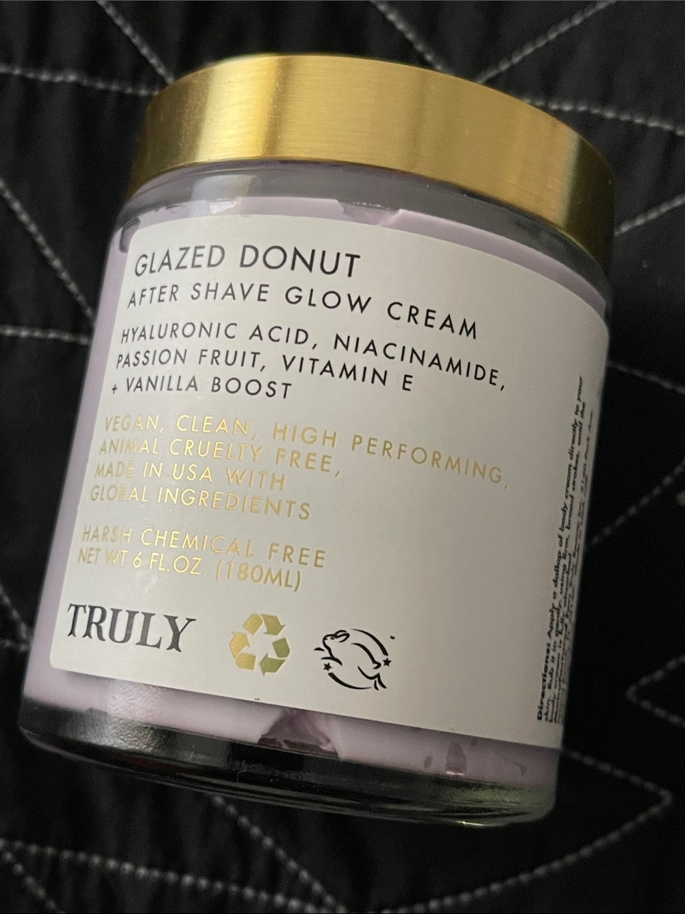 TRULY Glazed Donut After Shave Glow Cream - Light Lavender & Gold